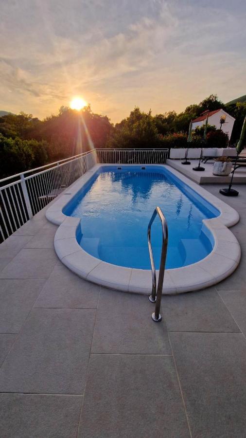 Villa Paradise Garden Ston Esterno foto